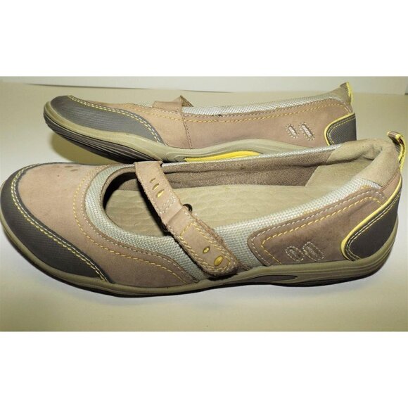Clarks Privo US 8.5M tan slip on flats - Picture 6 of 6